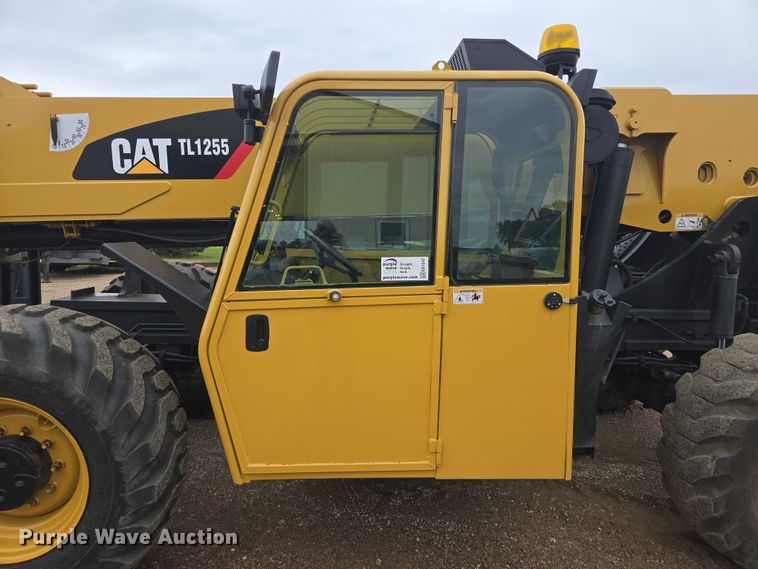 image for item EB1047 2011 Caterpillar TL1255 telehandler