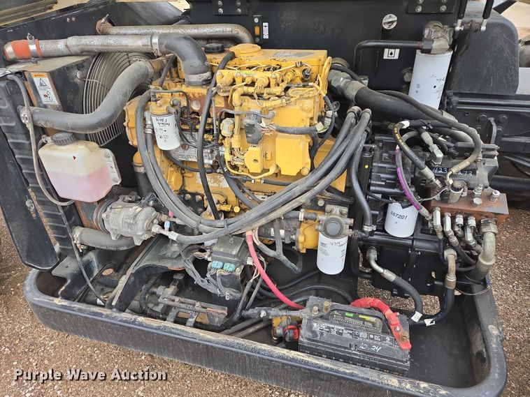 image for item EB1047 2011 Caterpillar TL1255 telehandler