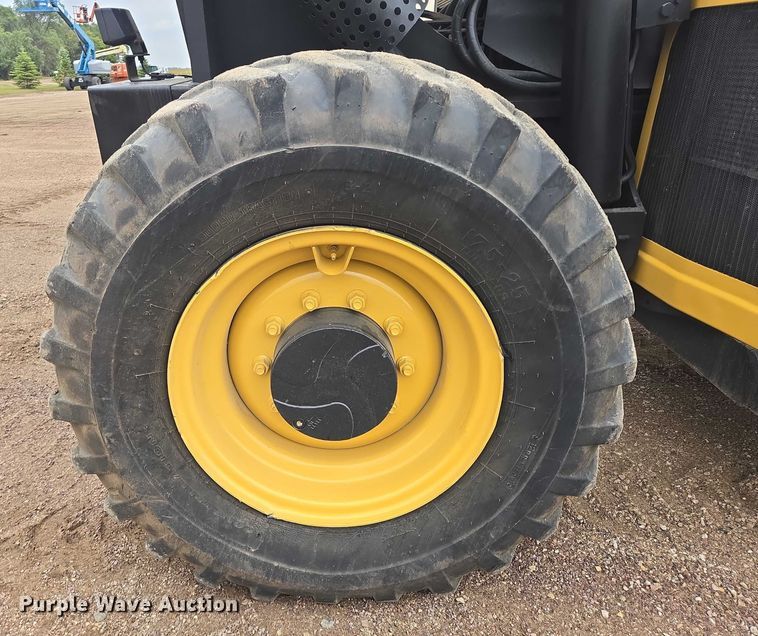 image for item EB1047 2011 Caterpillar TL1255 telehandler