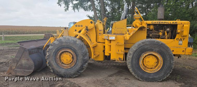 image for item EB1049 1966 Caterpillar 966B wheel loader