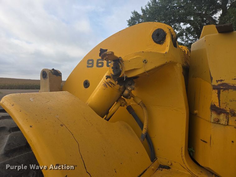 image for item EB1049 1966 Caterpillar 966B wheel loader