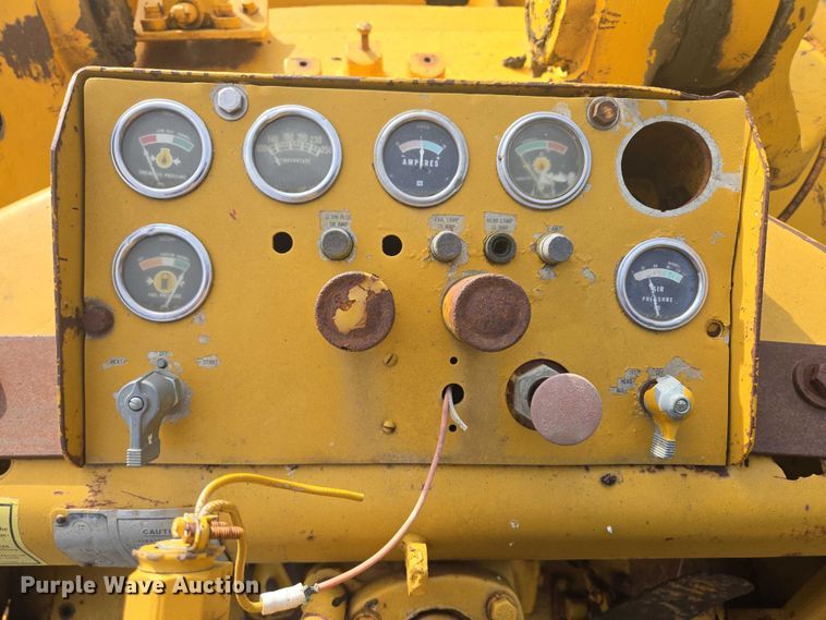 image for item EB1049 1966 Caterpillar 966B wheel loader