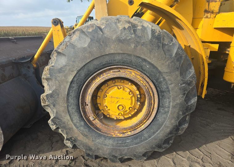 image for item EB1049 1966 Caterpillar 966B wheel loader