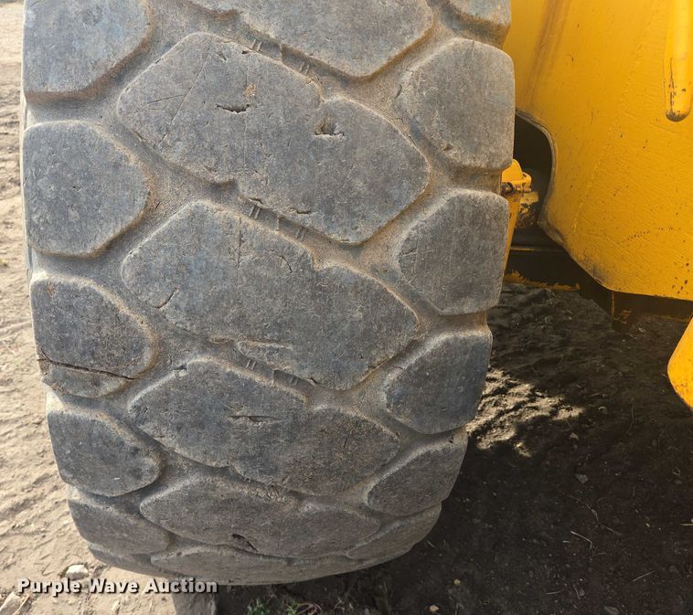 image for item EB1049 1966 Caterpillar 966B wheel loader