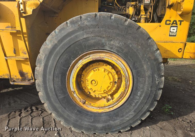 image for item EB1049 1966 Caterpillar 966B wheel loader