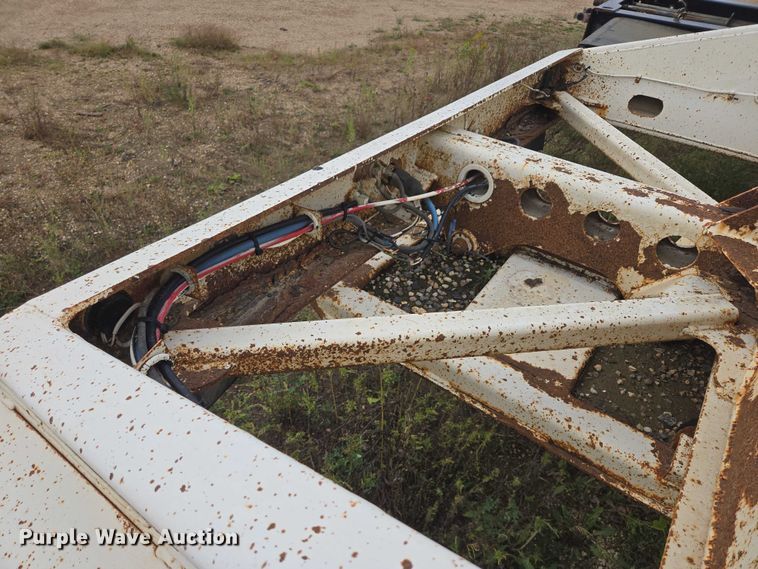 image for item EB1050 2002 Trail King TK54BDU-402 bottom dump trailer