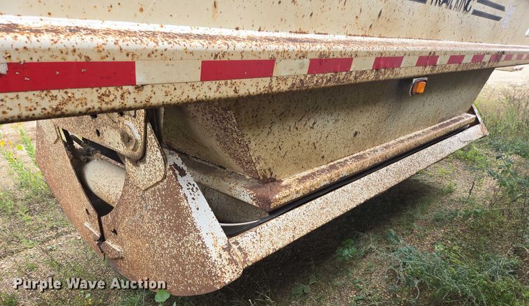 image for item EB1050 2002 Trail King TK54BDU-402 bottom dump trailer