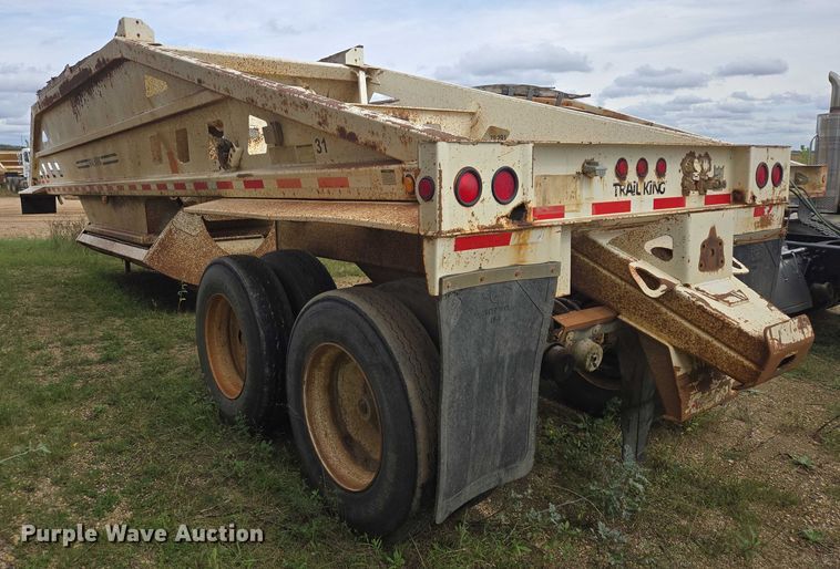 image for item EB1051 2002 Trail King TK54BDU-402 bottom dump trailer