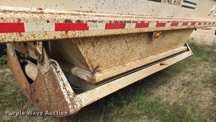 image for item EB1051 2002 Trail King TK54BDU-402 bottom dump trailer