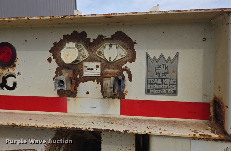 image for item EB1051 2002 Trail King TK54BDU-402 bottom dump trailer