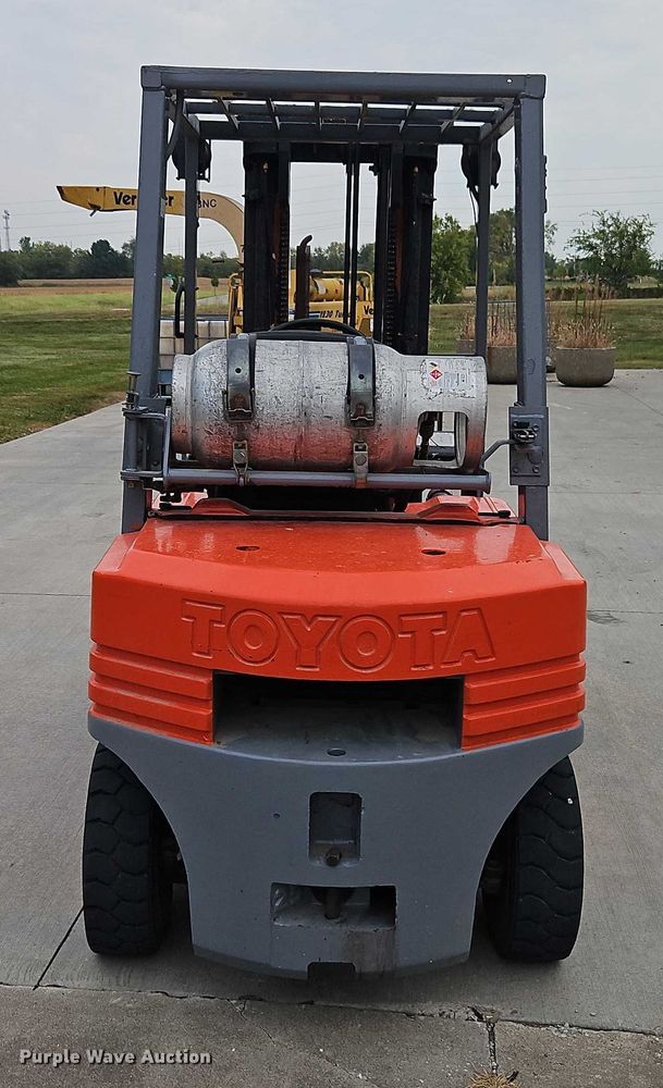 image for item EB8313 Toyota 42-5FG25 forklift