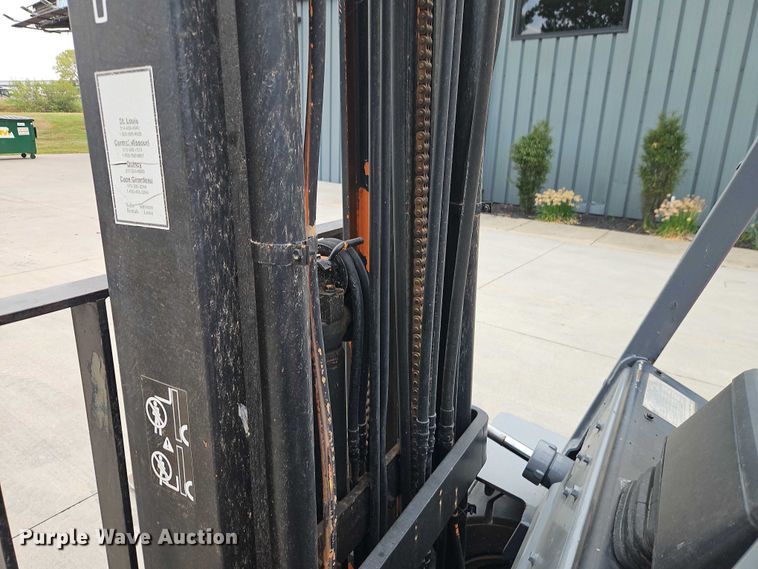 image for item EB8313 Toyota 42-5FG25 forklift