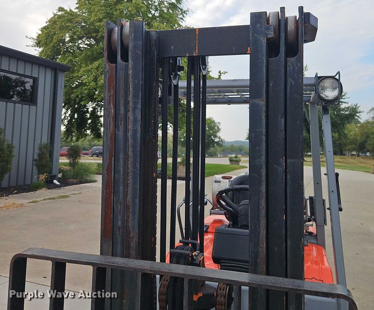 image for item EB8313 Toyota 42-5FG25 forklift