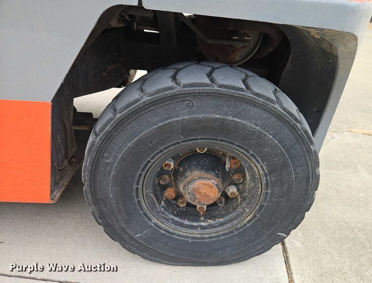 image for item EB8313 Toyota 42-5FG25 forklift