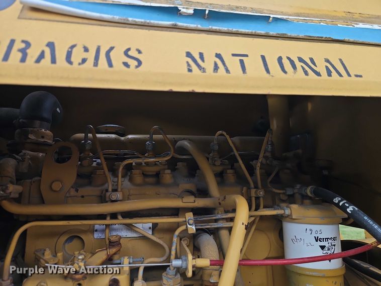 image for item EB8314 Vermeer BC1230 wood chipper