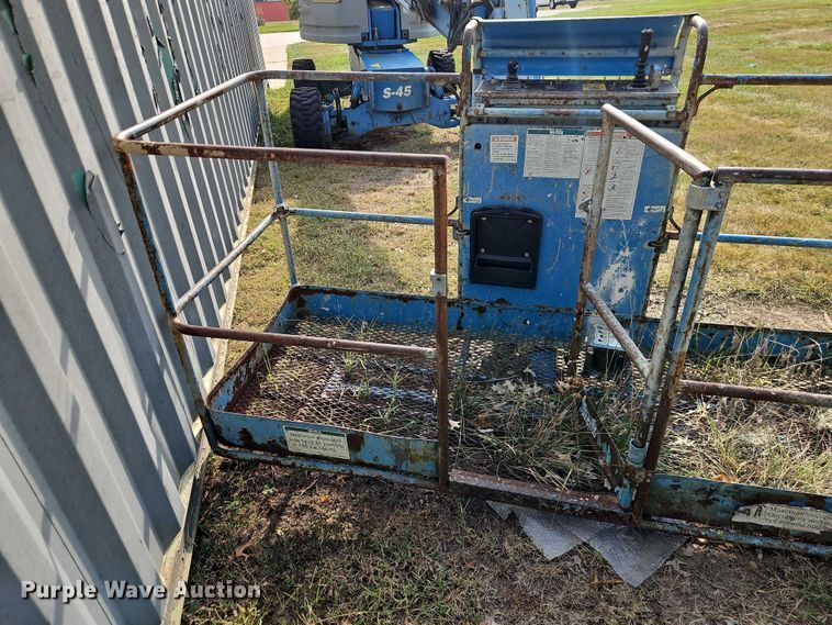 image for item EB8315 Genie S-45 boom lift