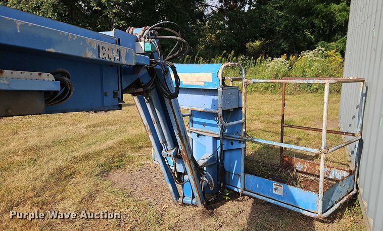 image for item EB8315 Genie S-45 boom lift