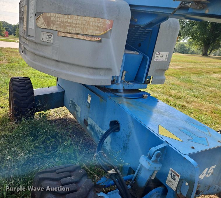 image for item EB8315 Genie S-45 boom lift