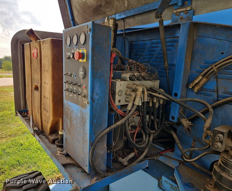 image for item EB8315 Genie S-45 boom lift