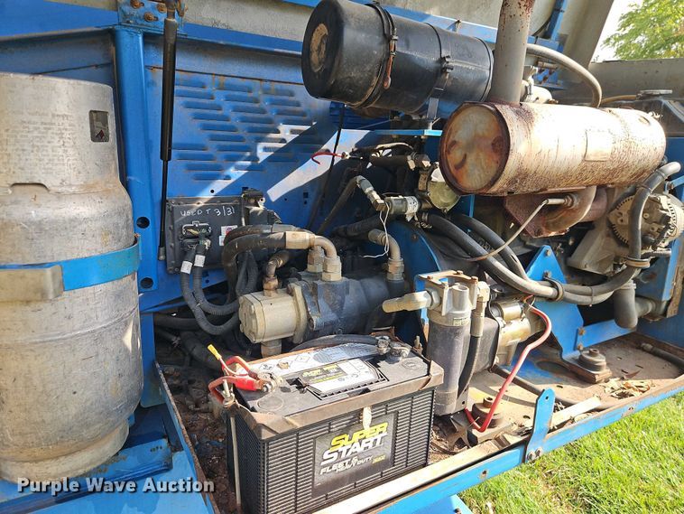 image for item EB8315 Genie S-45 boom lift