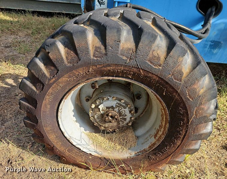 image for item EB8315 Genie S-45 boom lift