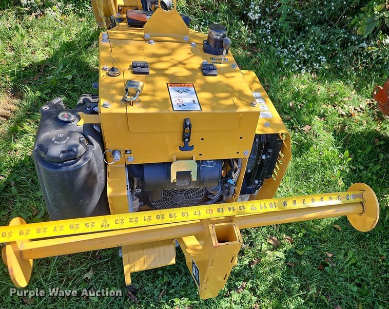 image for item EB8324 2023 Vermeer SPX25 vibratory cable plow