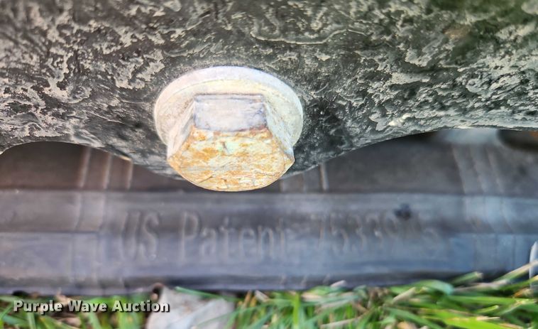 image for item EB8324 2023 Vermeer SPX25 vibratory cable plow