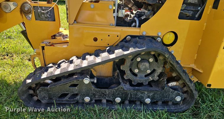 image for item EB8324 2023 Vermeer SPX25 vibratory cable plow