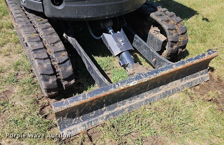 image for item EB8327 2022 Yanmar VIO25-6B mini excavator