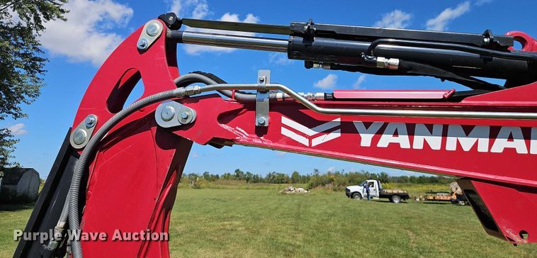 image for item EB8327 2022 Yanmar VIO25-6B mini excavator