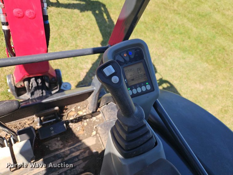 image for item EB8327 2022 Yanmar VIO25-6B mini excavator