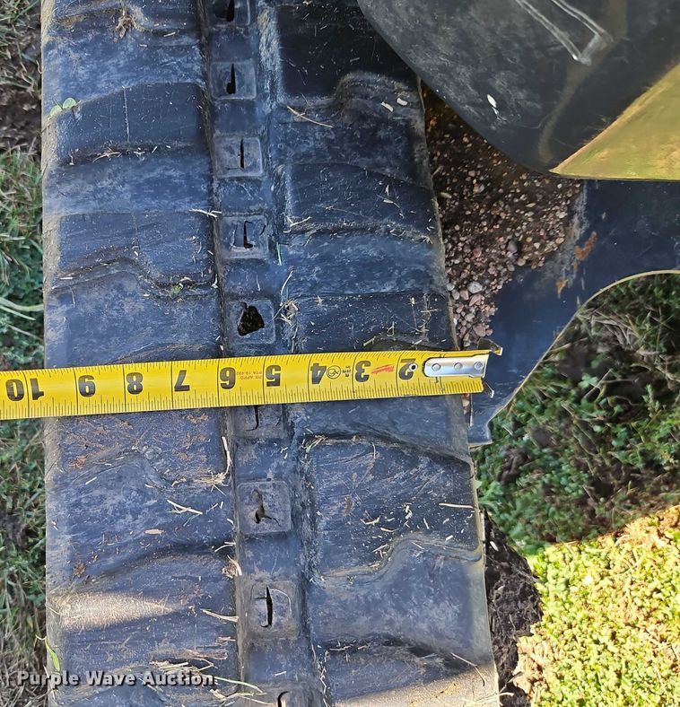 image for item EB8327 2022 Yanmar VIO25-6B mini excavator