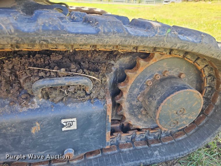 image for item EB8327 2022 Yanmar VIO25-6B mini excavator