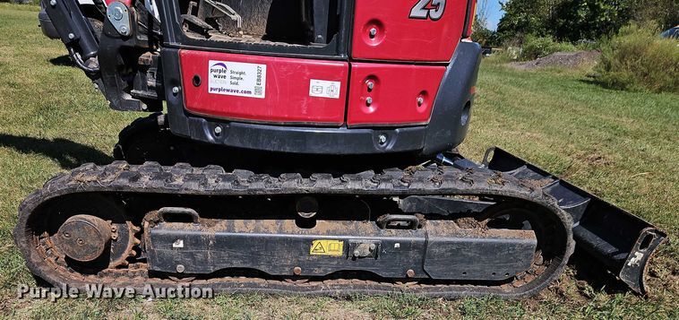 image for item EB8327 2022 Yanmar VIO25-6B mini excavator