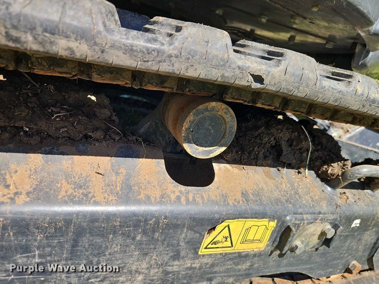 image for item EB8327 2022 Yanmar VIO25-6B mini excavator