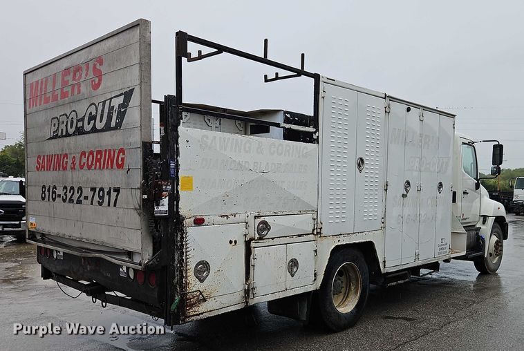 image for item EB8334 2011 Hino 338 utility / service truck