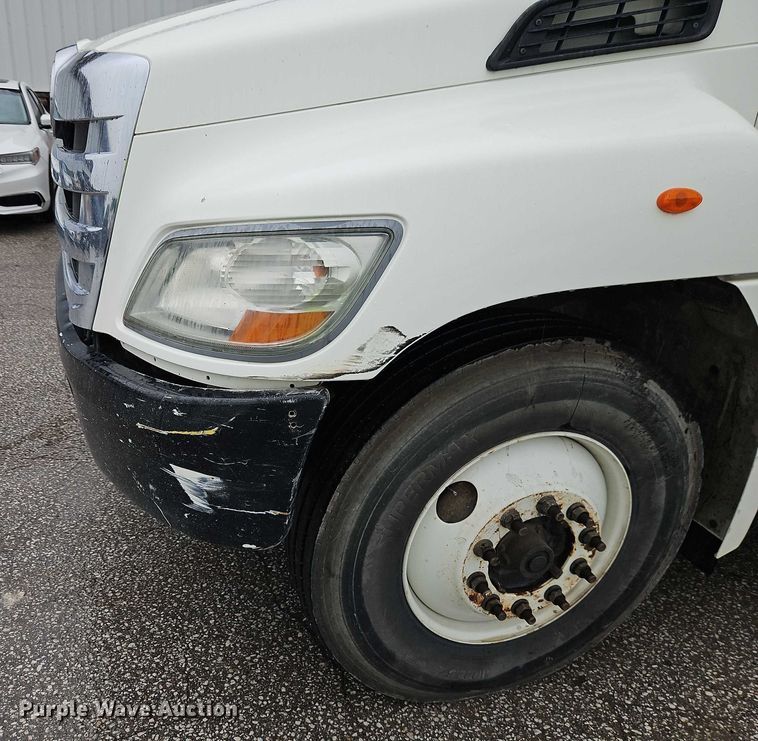 image for item EB8334 2011 Hino 338 utility / service truck