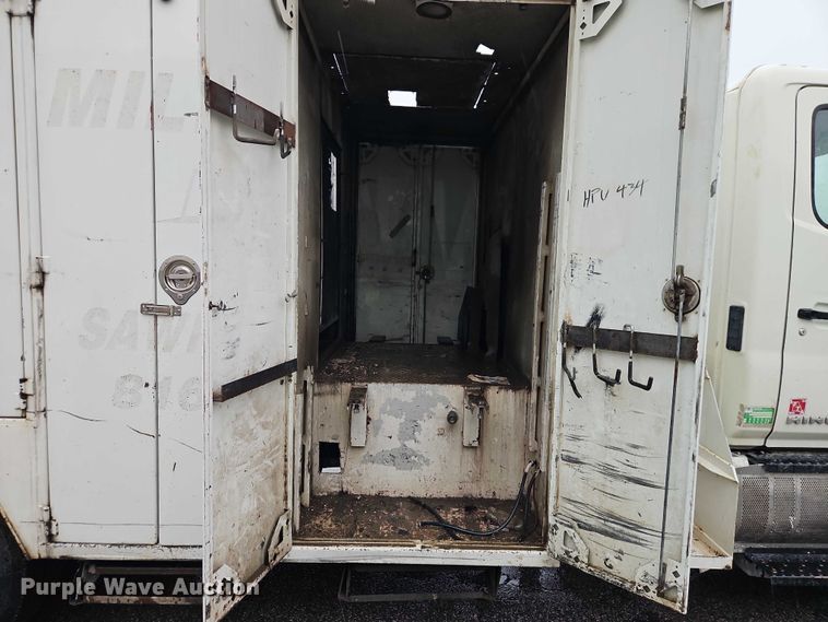 image for item EB8334 2011 Hino 338 utility / service truck