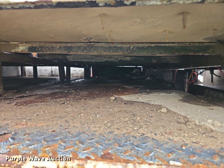 image for item EB8334 2011 Hino 338 utility / service truck