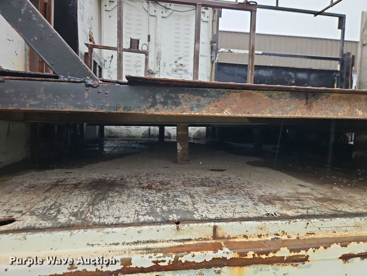 image for item EB8334 2011 Hino 338 utility / service truck