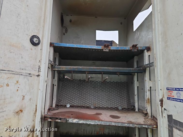 image for item EB8334 2011 Hino 338 utility / service truck