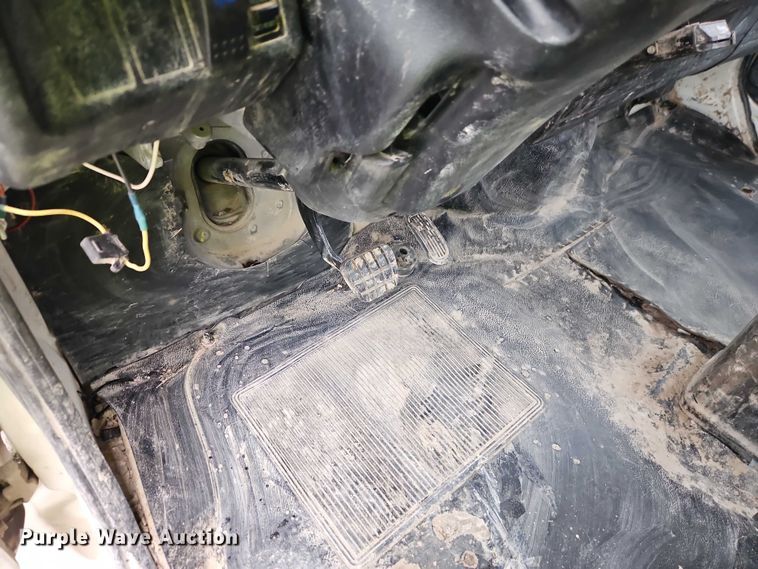 image for item EB8334 2011 Hino 338 utility / service truck