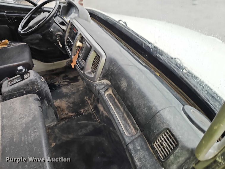 image for item EB8334 2011 Hino 338 utility / service truck