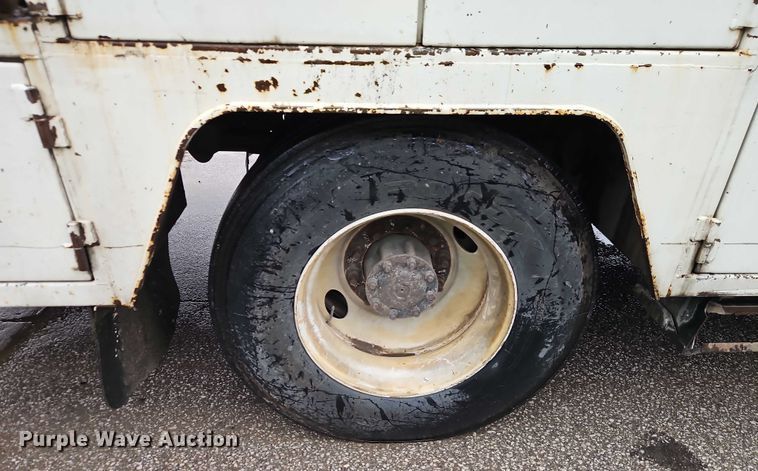 image for item EB8334 2011 Hino 338 utility / service truck