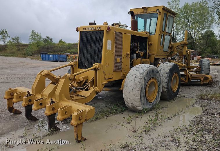 image for item EB8336 1974 Caterpillar 16G motor grader