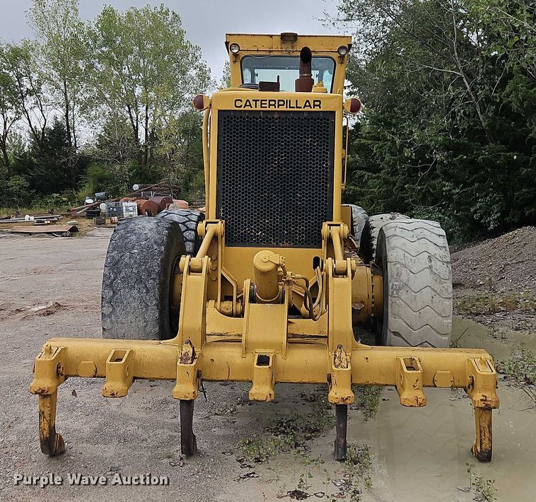 image for item EB8336 1974 Caterpillar 16G motor grader
