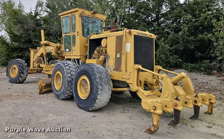 image for item EB8336 1974 Caterpillar 16G motor grader