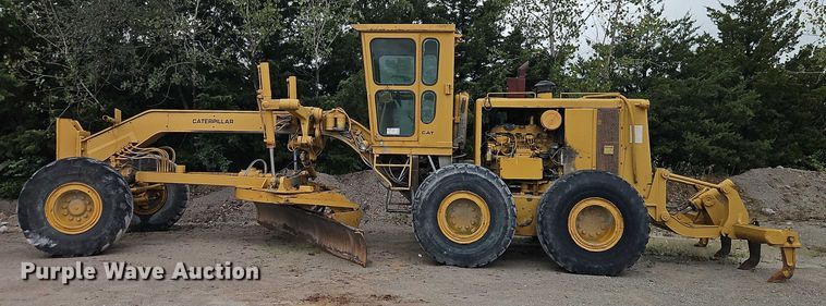 image for item EB8336 1974 Caterpillar 16G motor grader