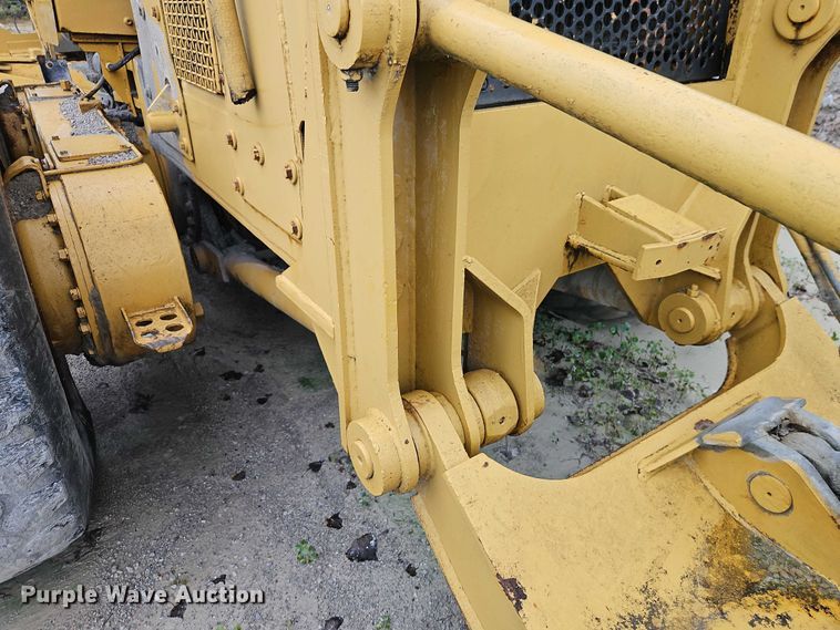 image for item EB8336 1974 Caterpillar 16G motor grader