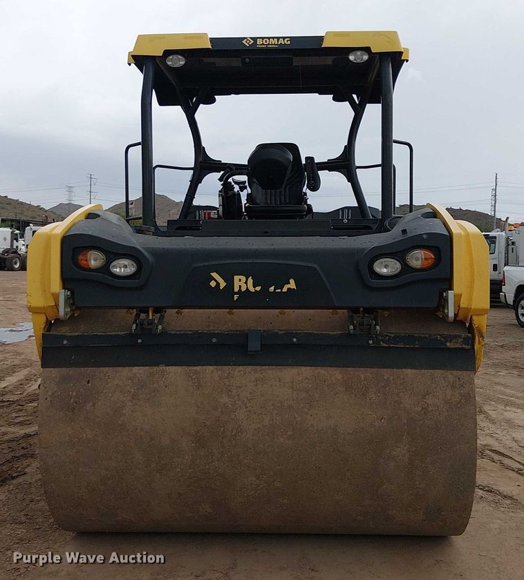 image for item EC1194 2016 Bomag BW206 AD-5 double drum vibratory roller